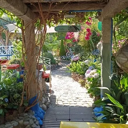 Antiga Fabrica Da Manteiga By An Island Apart *