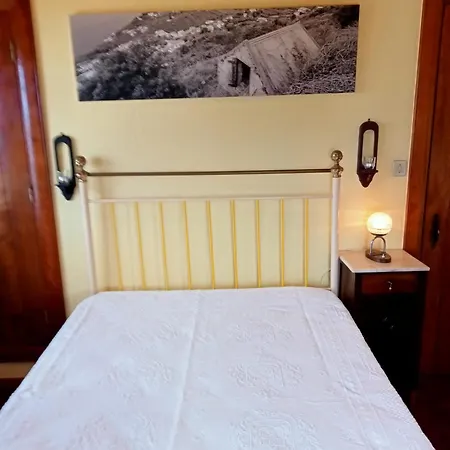 Antiga Fabrica Da Manteiga By An Island Apart Арку-да-Кальета