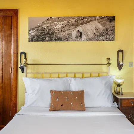 Antiga Fabrica Da Manteiga By An Island Apart Дом отдыха *