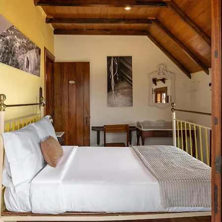 Antiga Fabrica Da Manteiga By An Island Apart 펜션 아르코다카헤타