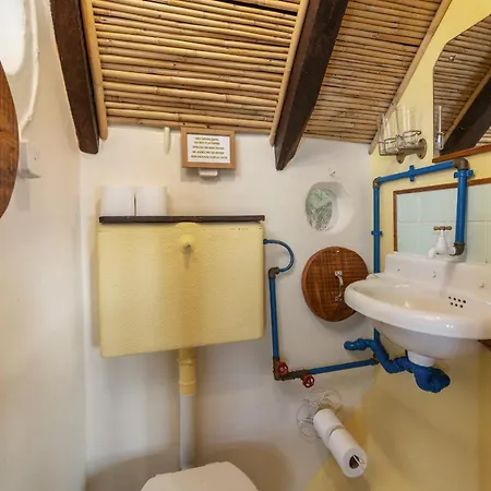 펜션 Antiga Fabrica Da Manteiga By An Island Apart 아르코다카헤타