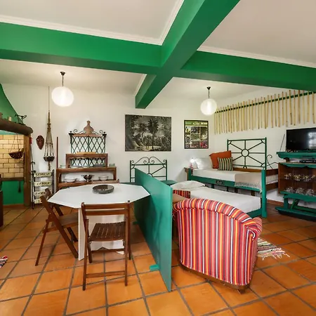 Antiga Fabrica Da Manteiga By An Island Apart 펜션 *