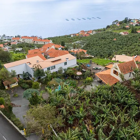 Дом отдыха Antiga Fabrica Da Manteiga By An Island Apart Арку-да-Кальета