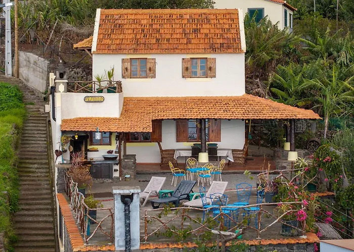 Ferienhaus Antiga Fabrica Da Manteiga By An Island Apart *